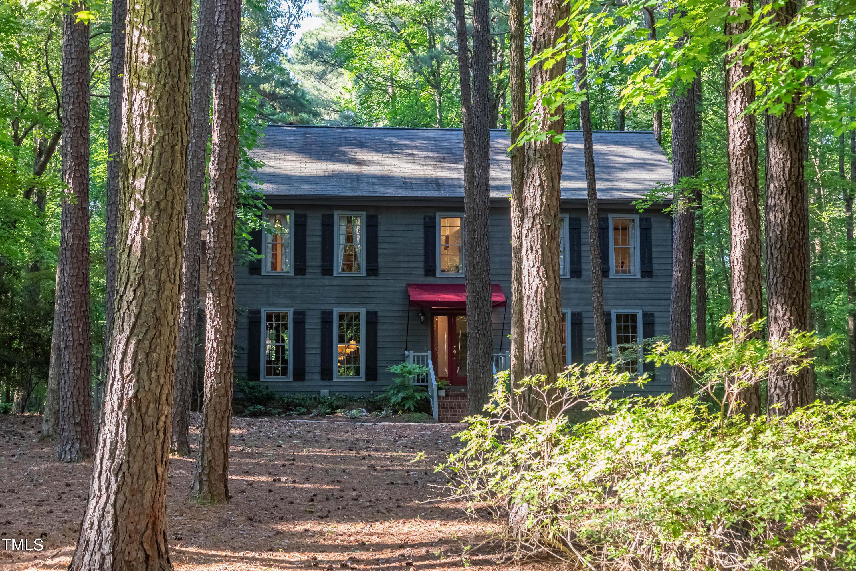 10208 Roadstead Way West Raleigh, NC 27613 - Photo 4 of 37 2E6A9293-HDR