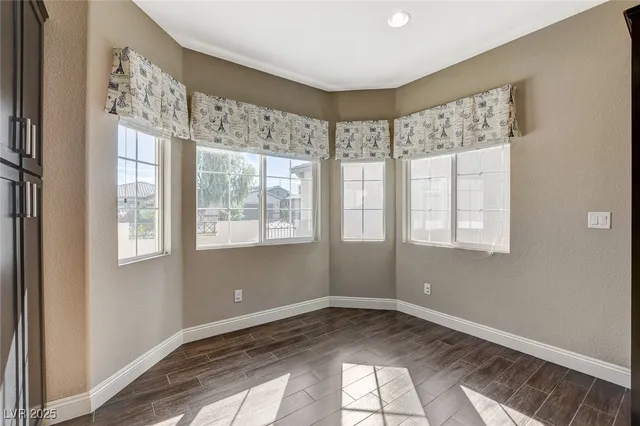 $2,300 | 108 Dela Cruz Avenue, North Las Vegas, NV 89031