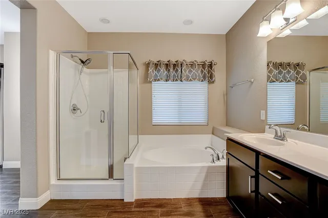 $2,300 | 108 Dela Cruz Avenue, North Las Vegas, NV 89031