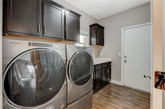 $2,300 | 108 Dela Cruz Avenue, North Las Vegas, NV 89031