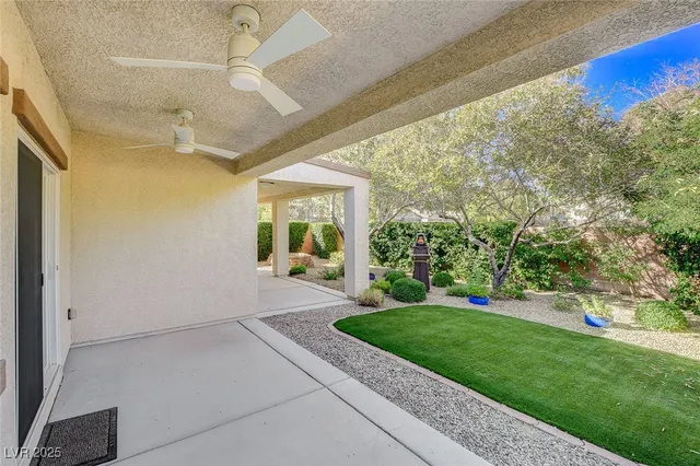 $2,300 | 108 Dela Cruz Avenue, North Las Vegas, NV 89031