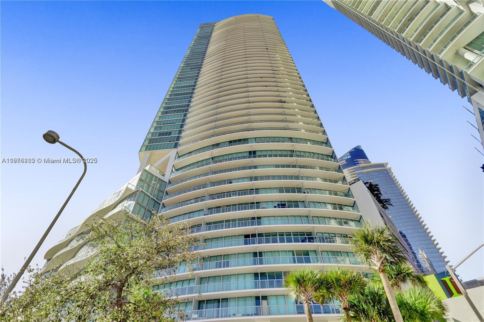 888 Biscayne Boulevard, Unit 5102 Miami, FL 33132 - Photo 2 of 34 a view of a tall building
