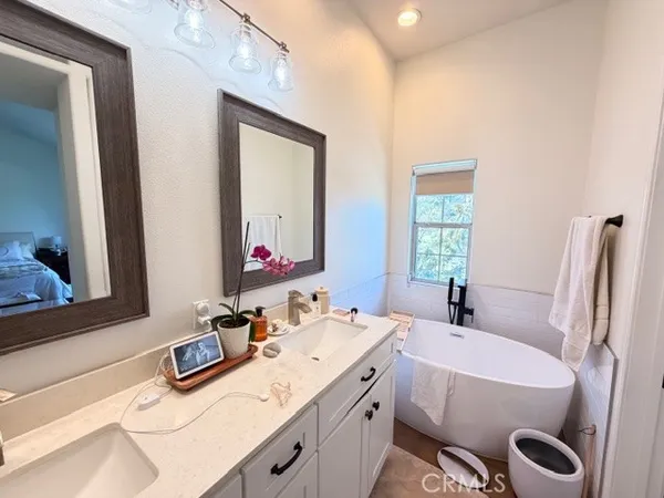 $4,400 | 2942 Ballesteros Lane, Tustin, CA 92782
