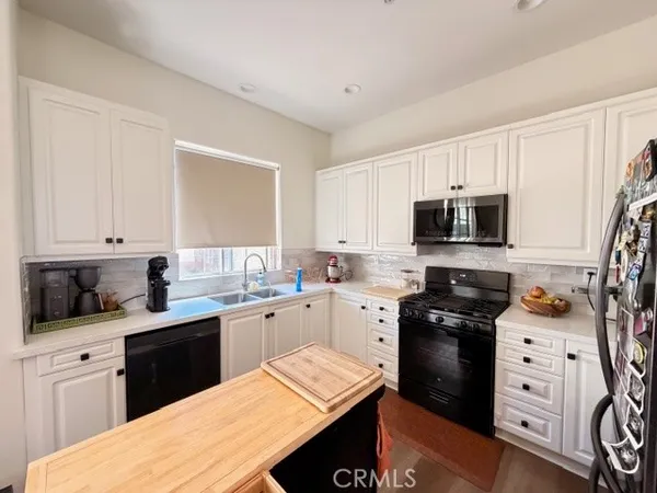 $4,400 | 2942 Ballesteros Lane, Tustin, CA 92782