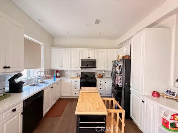 $4,400 | 2942 Ballesteros Lane, Tustin, CA 92782
