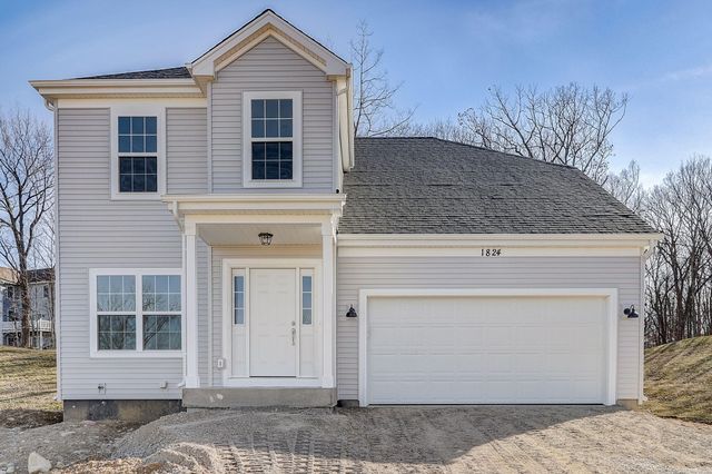 1824 Forestview Ct Lake, Lake Geneva, WI 53147