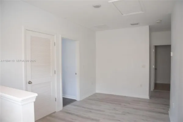 $3,050 | 105 Lacewing Place, Valrico, FL 33594