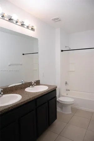 $3,050 | 105 Lacewing Place, Valrico, FL 33594