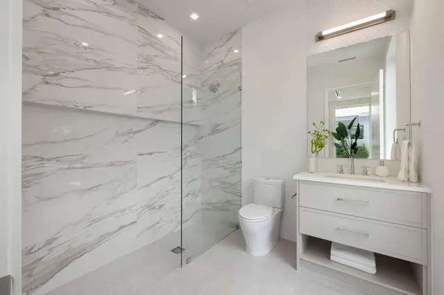 $5,095,000 | 800 Bond Way, Delray Beach, FL 33483