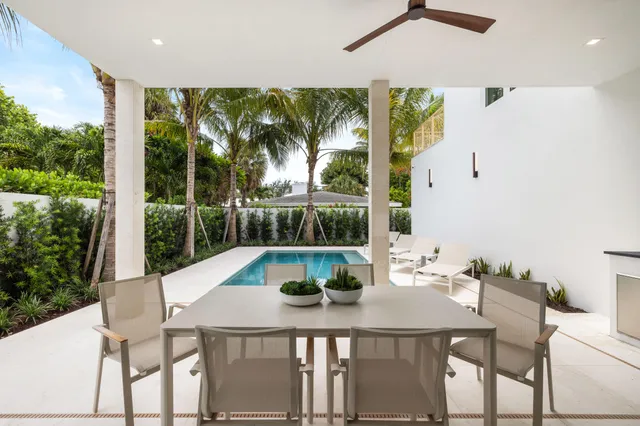 $5,095,000 | 800 Bond Way, Delray Beach, FL 33483