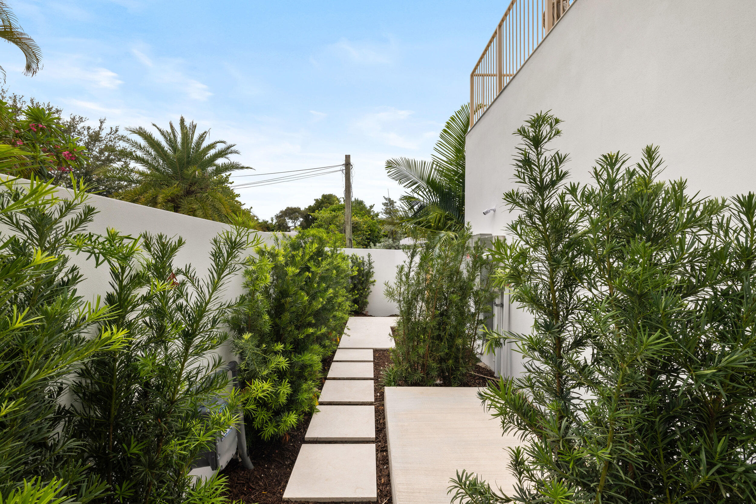 800 Bond Way Delray Beach, FL 33483 - Photo 55 of 56 54_et6a3484