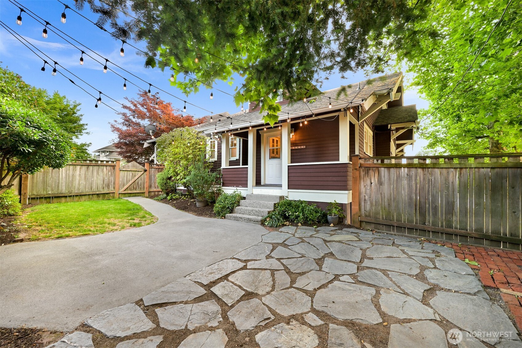 2816 Cornwall Avenue Bellingham, WA 98225 - Photo 39 of 40
