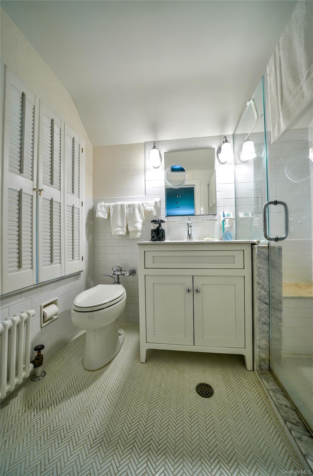 255 Manor Road Queens, NY 11363 - Photo 23 of 34