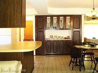 19430 Coachwood Road Riverview, MI 48193 - Photo 4 of 19 kitchen 3.jpg