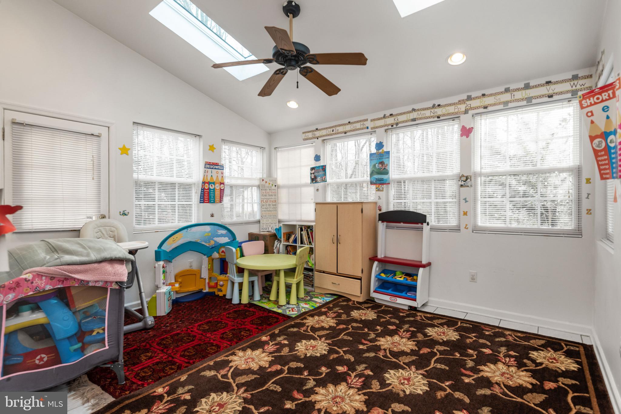 3568 Edgemont Street Edgewater, MD 21037 - Photo 14 of 37 Gallery Image 14
