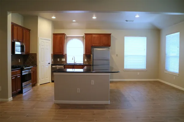 $2,300 | 22017 Royal Timbers Drive, Kingwood, TX 77339