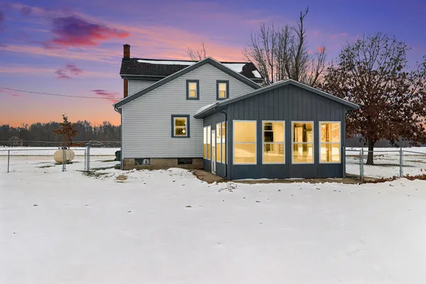 $340,000 | 19910 Moorepark Road, Three Rivers, MI 49093