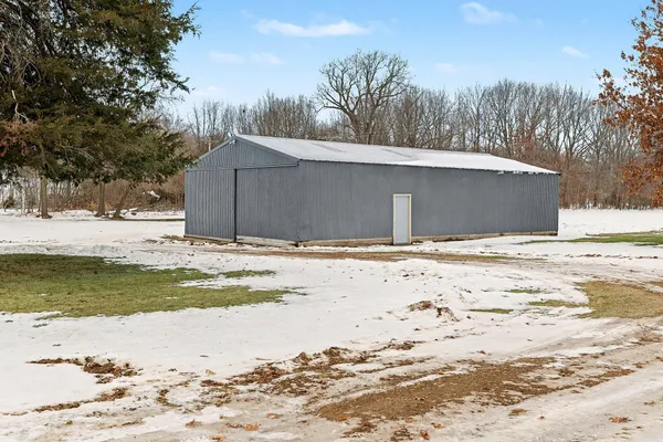 $340,000 | 19910 Moorepark Road, Three Rivers, MI 49093