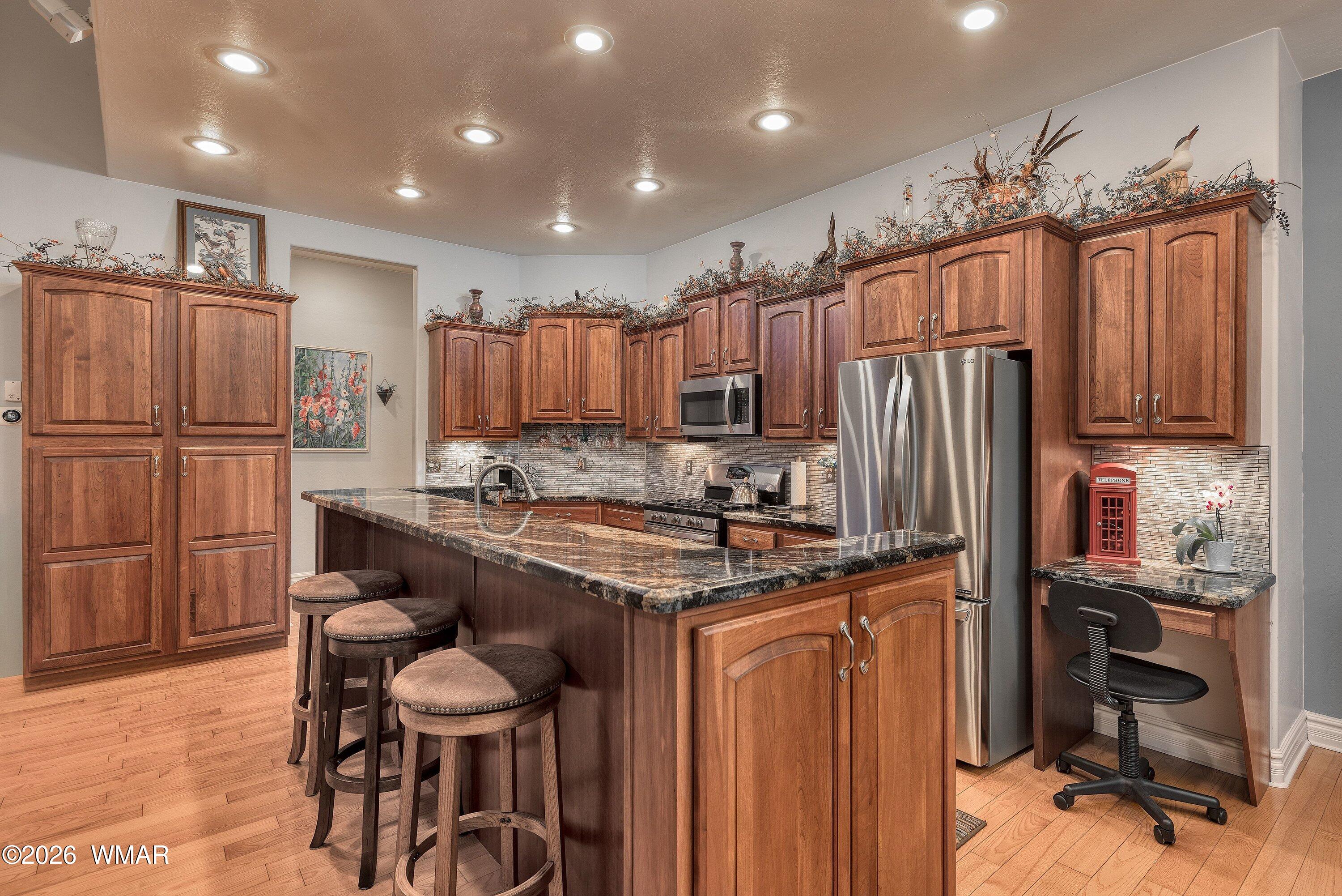 5054 Night Hawk Loop Pinetop, AZ 85935 - Photo 12 of 35