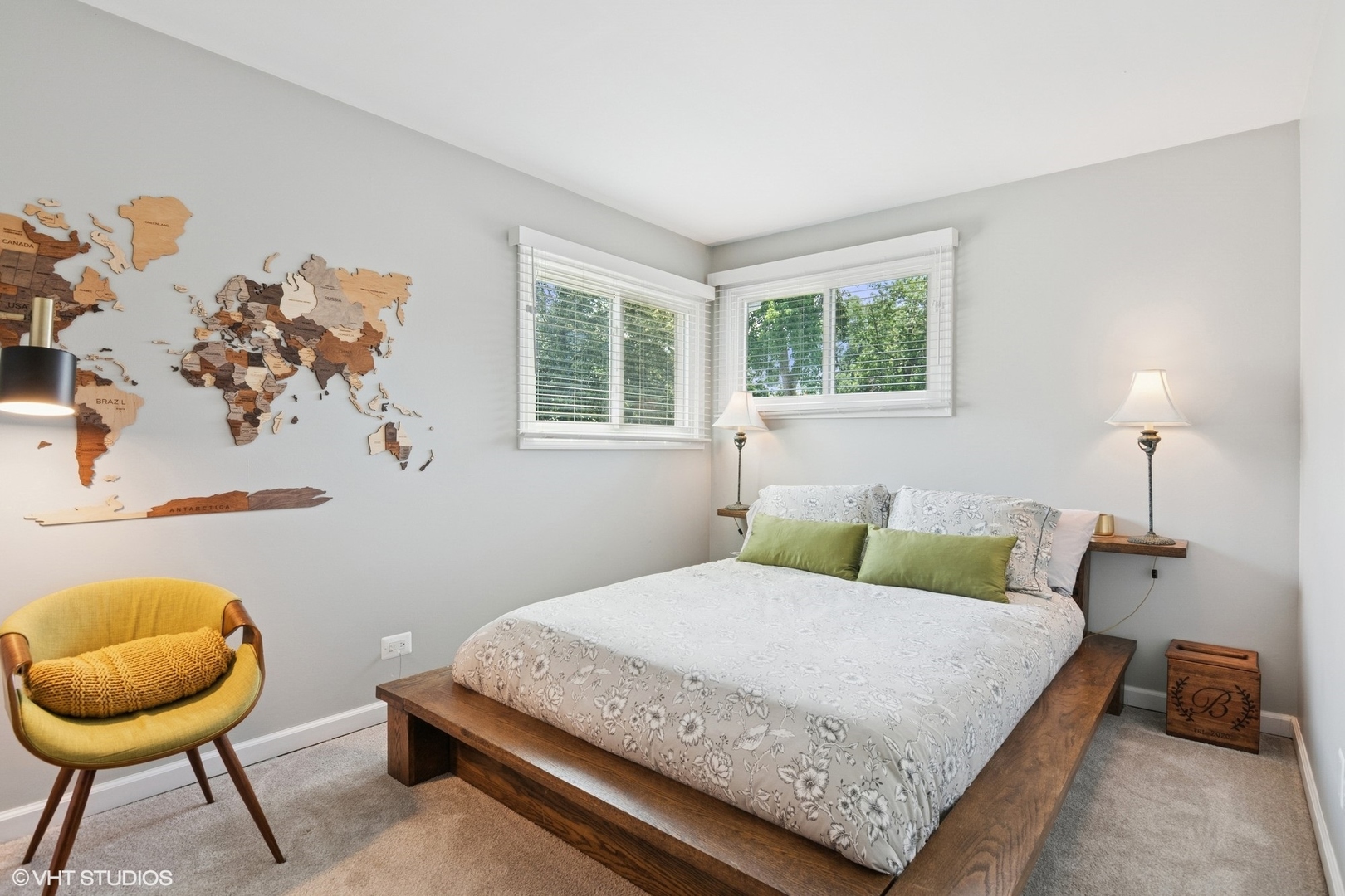 N101 Pleasant Hill Road Wheaton, IL 60187 - Photo 10 of 29 a bedroom with a bed and a window