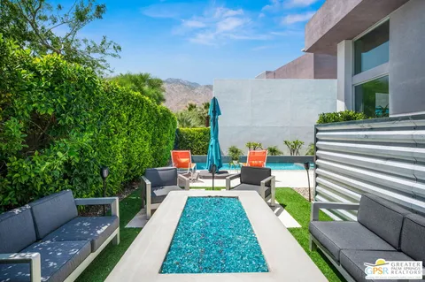 $1,395,000 | 1025 Ziel Drive, Palm Springs, CA 92262