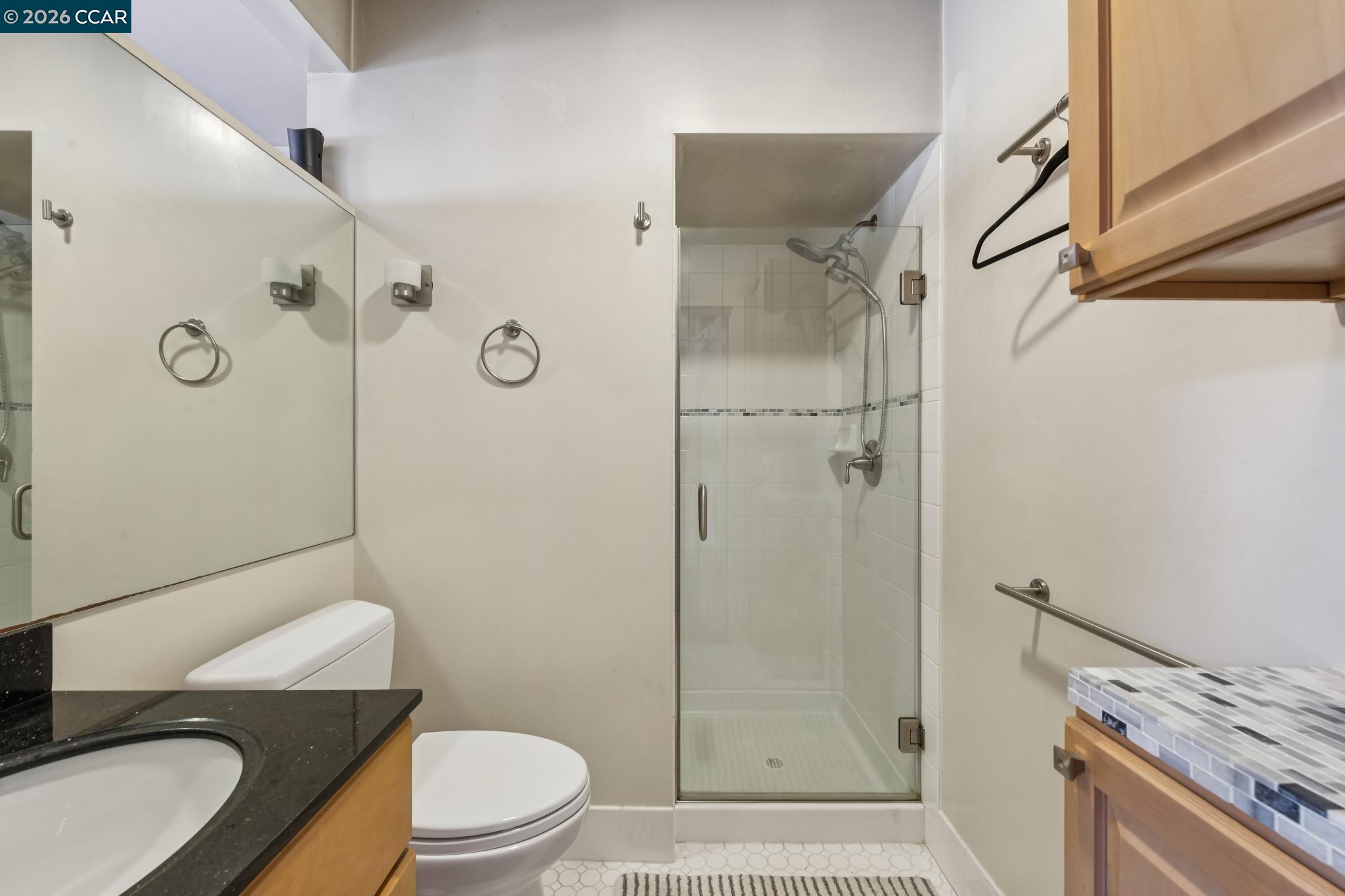 1242 Hopkins Street Berkeley, CA 94702 - Photo 29 of 84
