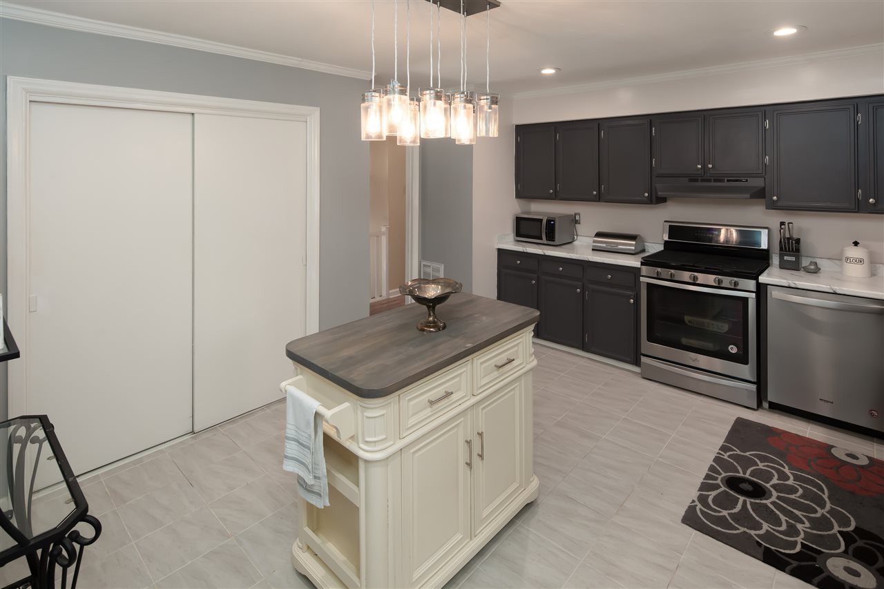 2000 Port Royal Road Raleigh, NC 27609 - Photo 10 of 29 Photo 10