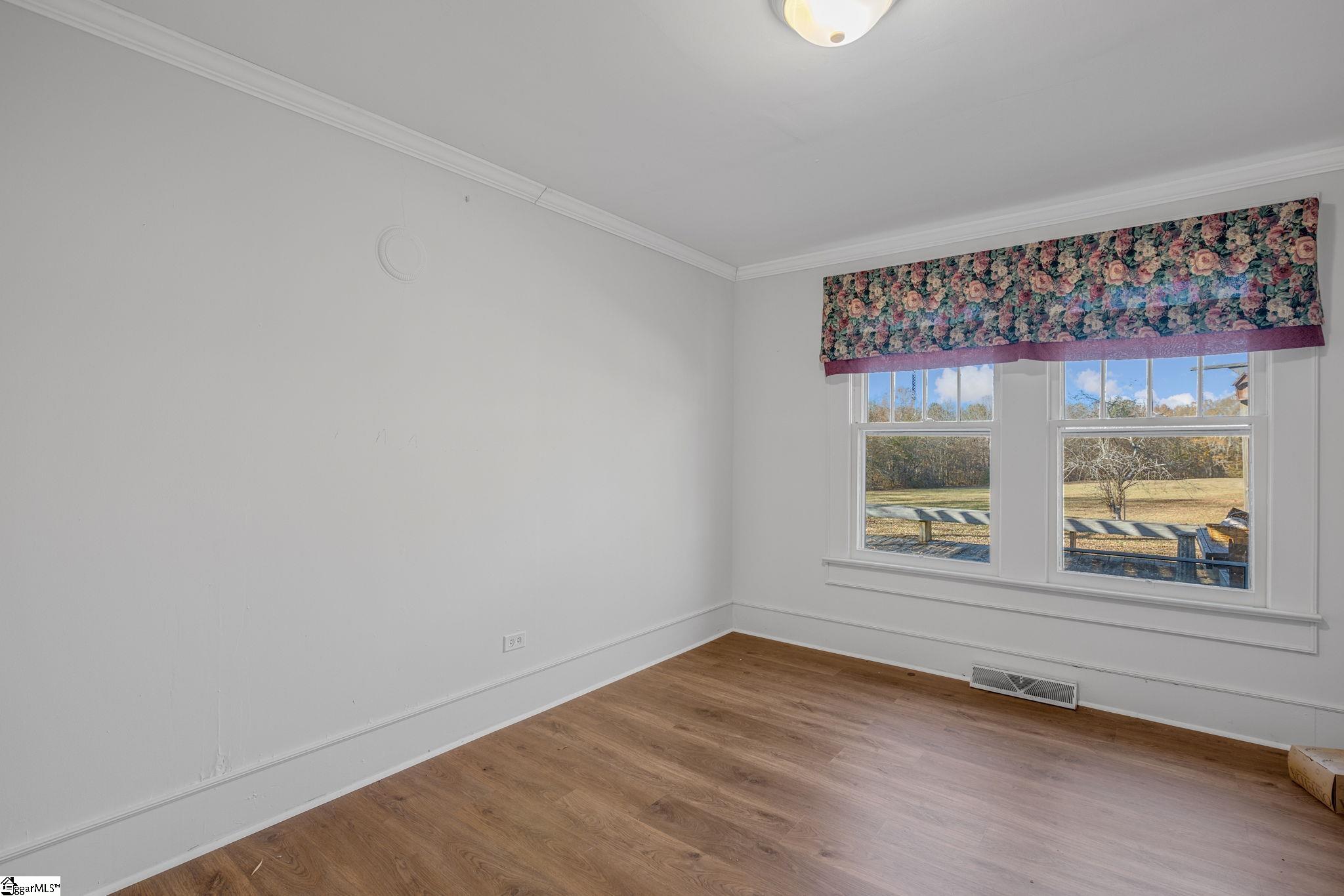 1331 Breazeale Road Easley, SC 29640 - Photo 4 of 12