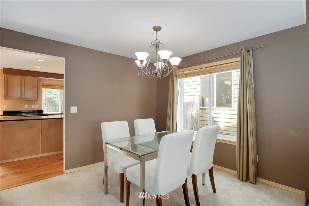6827 Northeast 1st Place Renton, WA 98059 - Photo 5 of 25