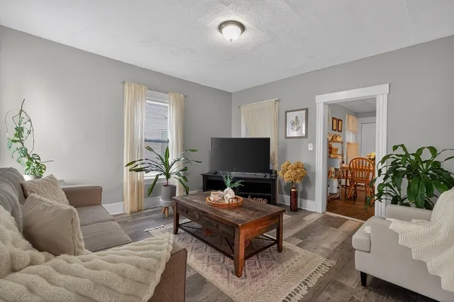 $539,000 | 173 Myrtle Avenue, Fitchburg, MA 01420