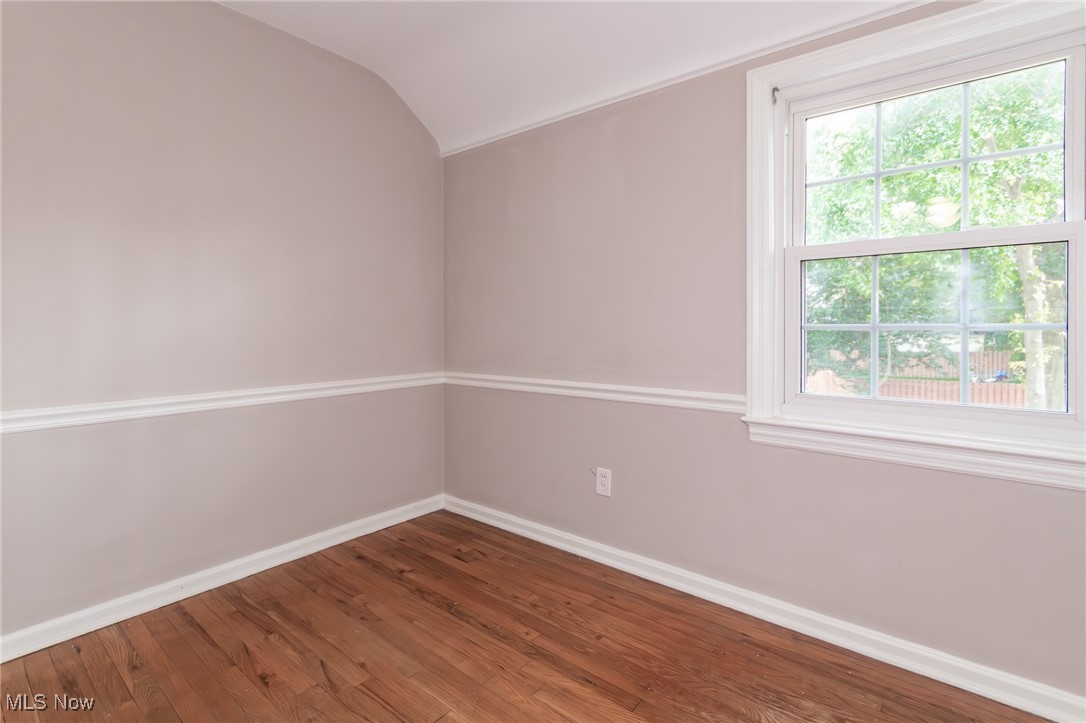 5195 Mayview Road Cleveland, OH 44124 - Photo 17 of 49