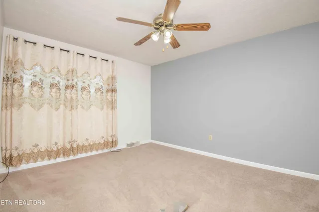 wooden floor in a empty room