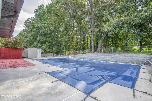 $387,000 | 1208 Lula Bell Drive, Powell, TN 37849