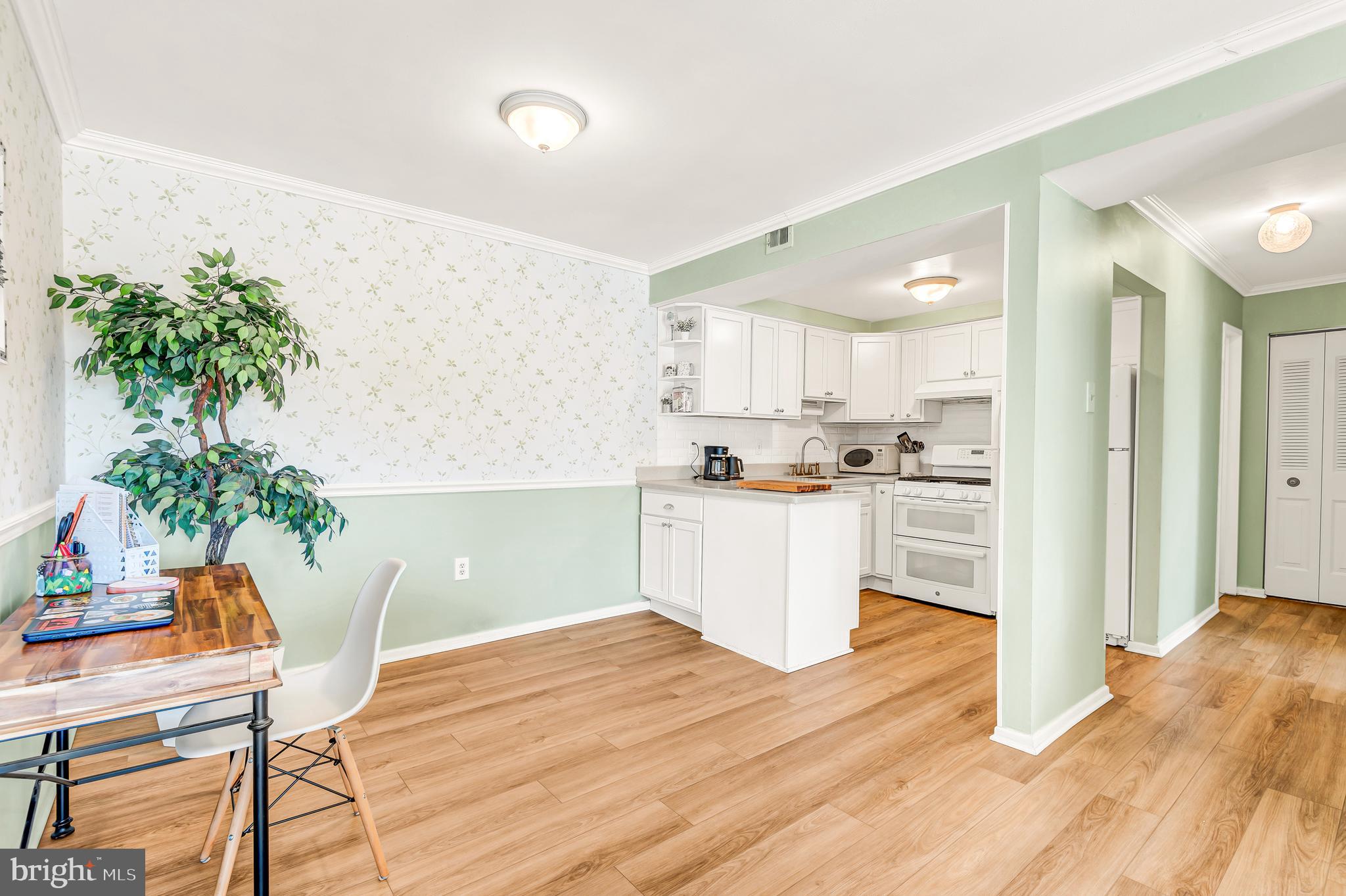 2574 Riva Road, Unit 18A Annapolis, MD 21401 - Photo 11 of 30