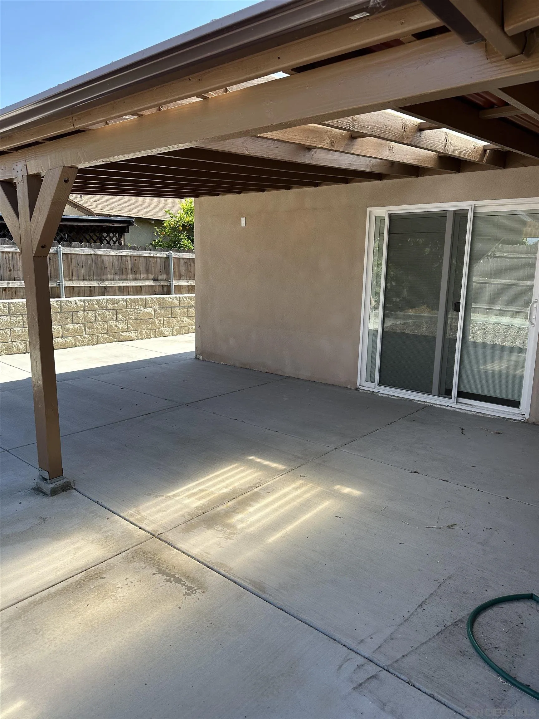 10762 Fenwick Road San Diego, CA 92126 - Photo 10 of 10 a view of an empty room with a window