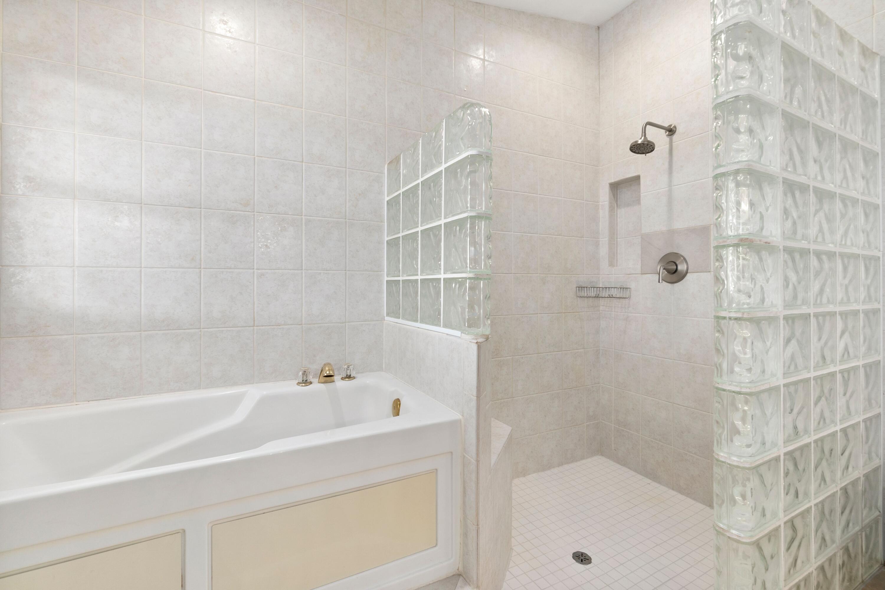 10750 Southwest Fox Brown Road Indiantown, FL 34956 - Photo 18 of 42 master bath2