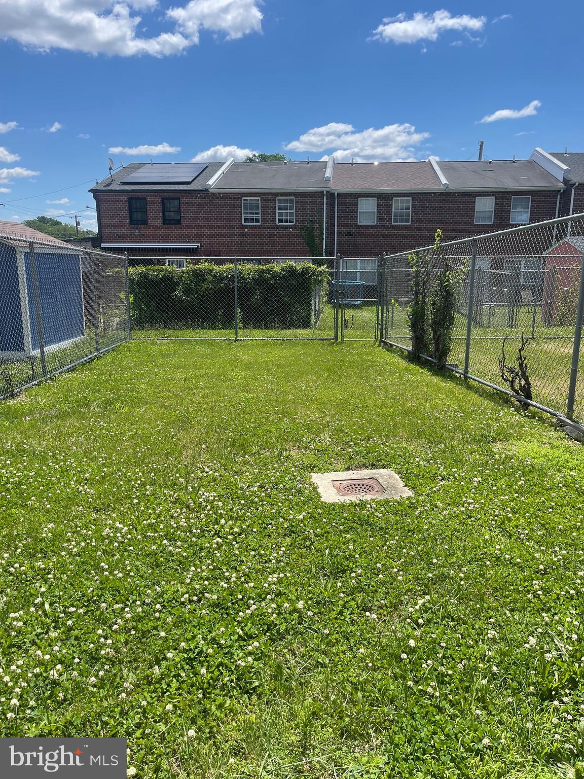 4635 Paul Street Philadelphia, PA 19124 - Photo 3 of 18