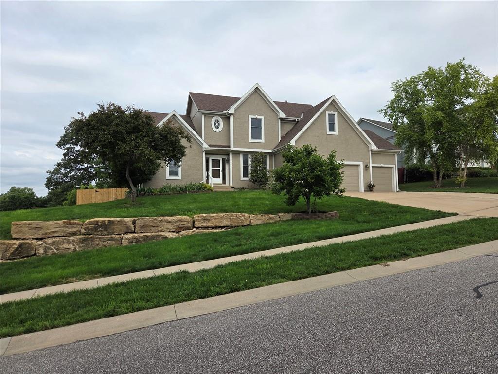 7024 Constance Street Shawnee, KS 66216 - Photo 2 of 51