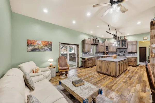 $1,250,000 | W11942 Nash Road, Black River Falls, WI 54615