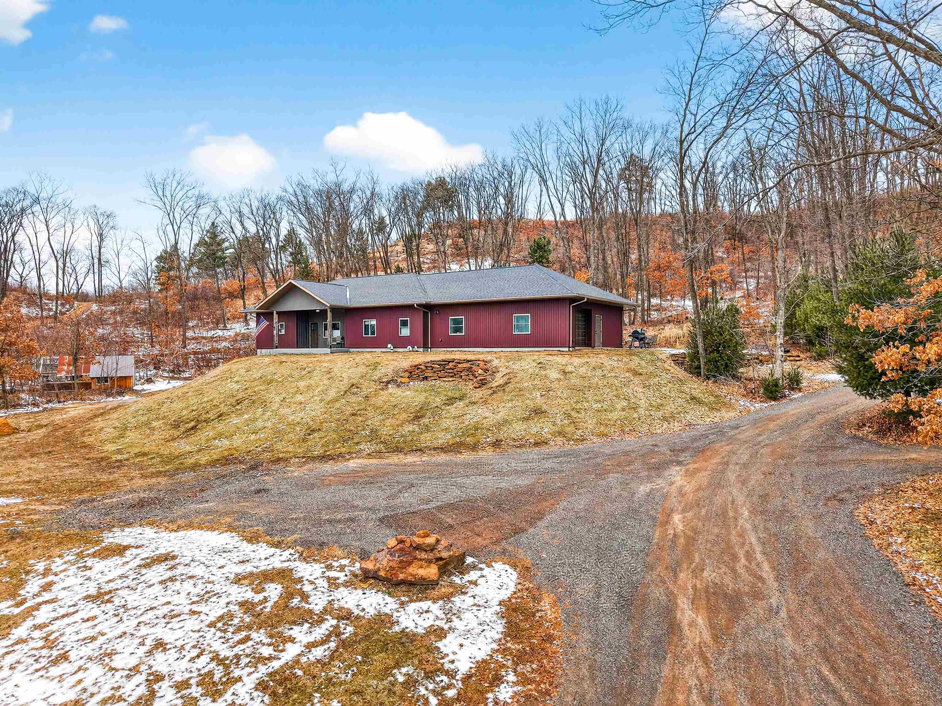 W11942 Nash Road Black River Falls, WI 54615 - Photo 5 of 73