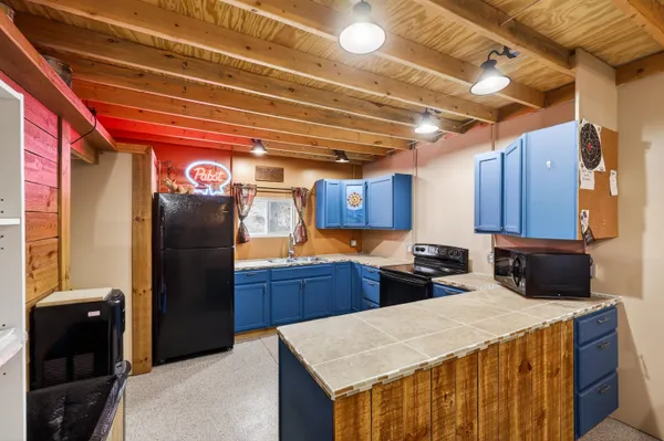 $1,250,000 | W11942 Nash Road, Black River Falls, WI 54615