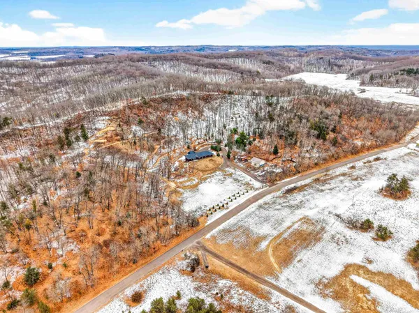 $1,250,000 | W11942 Nash Road, Black River Falls, WI 54615