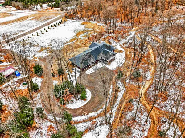 $1,250,000 | W11942 Nash Road, Black River Falls, WI 54615