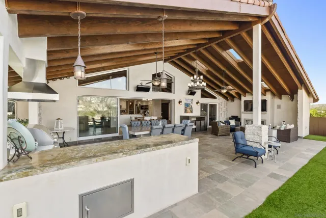 $10,600 | 7548 Vieja Castilla Way, Carlsbad, CA 92009