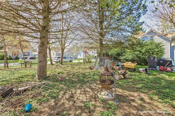 $199,899 | 305 Blanchard Street, Harvard, IL 60033