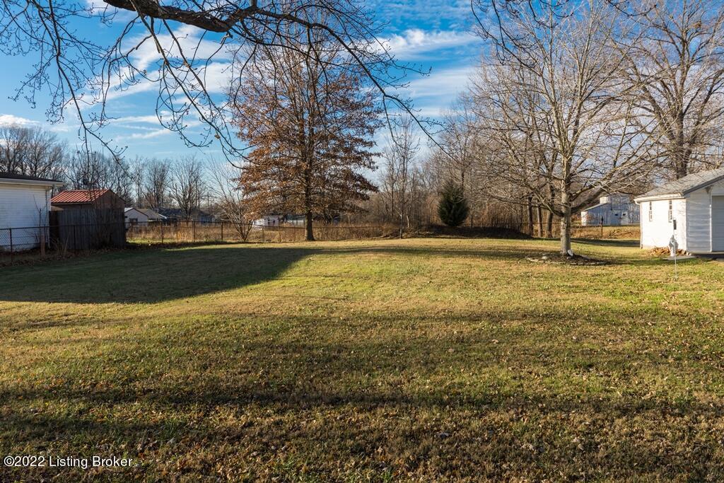 2009 Granger Road Fairdale, KY 40118 - Photo 30 of 30 DSC_2740