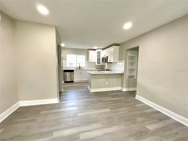 $273,500 | 2102 East Caracas Street, Tampa, FL 33610