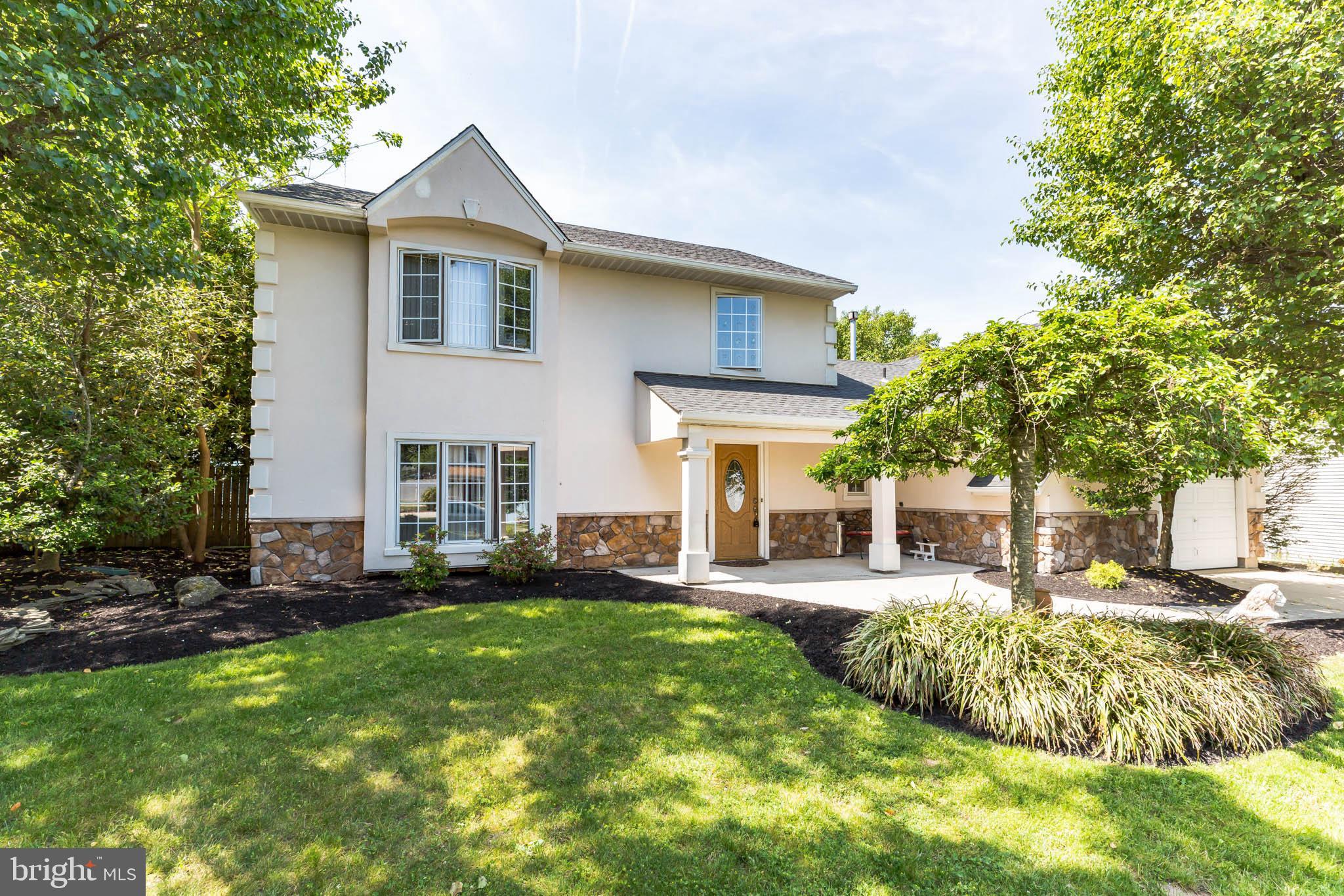 8 Creek Road Sewell, NJ 08080 - Photo 2 of 32