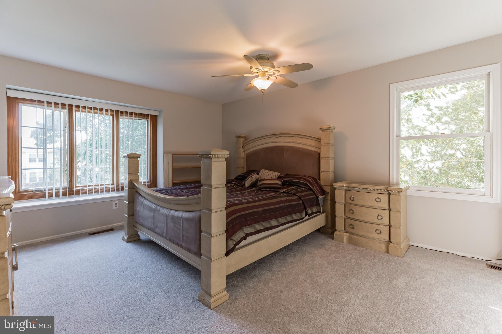 8 Creek Road Sewell, NJ 08080 - Photo 23 of 32