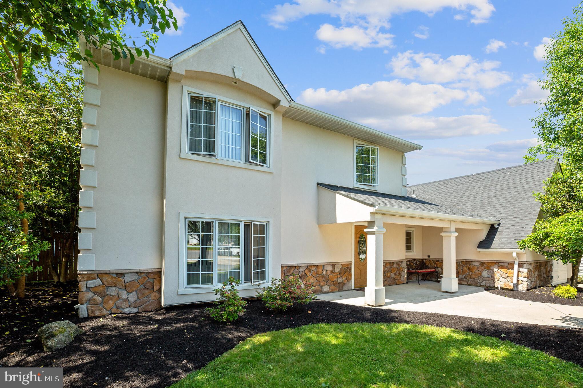 8 Creek Road Sewell, NJ 08080 - Photo 4 of 32
